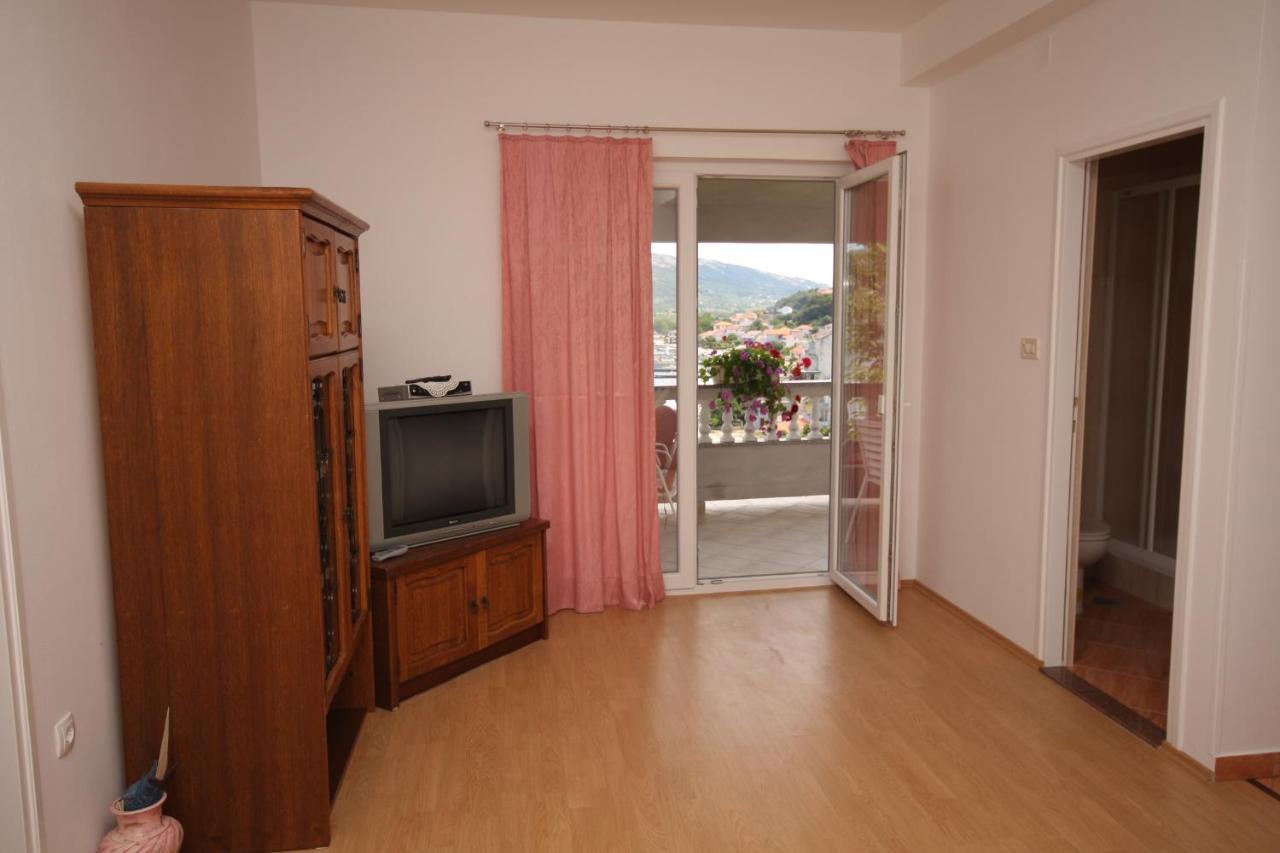 Apartment Supetarska Draga - Donja 2013B エクステリア 写真